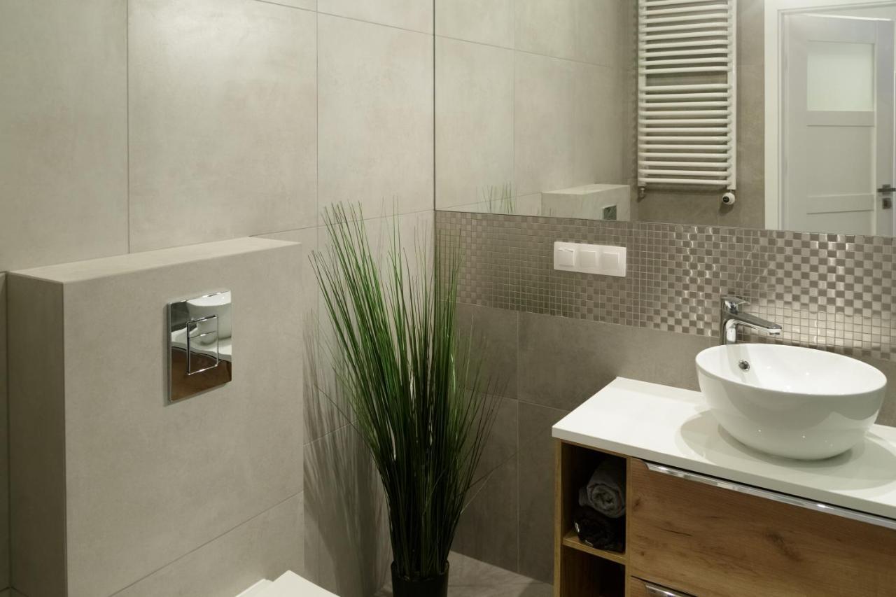 Modern Silver Apartment Cracovia Esterno foto